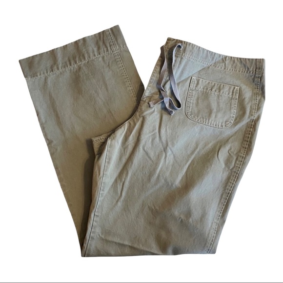 Old Navy Pants - 2️⃣/💲1️⃣5️⃣ Old Navy Gray Button Up Drawstring Waist Pants
